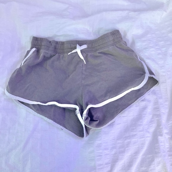 Shorts - Picture 1 of 2